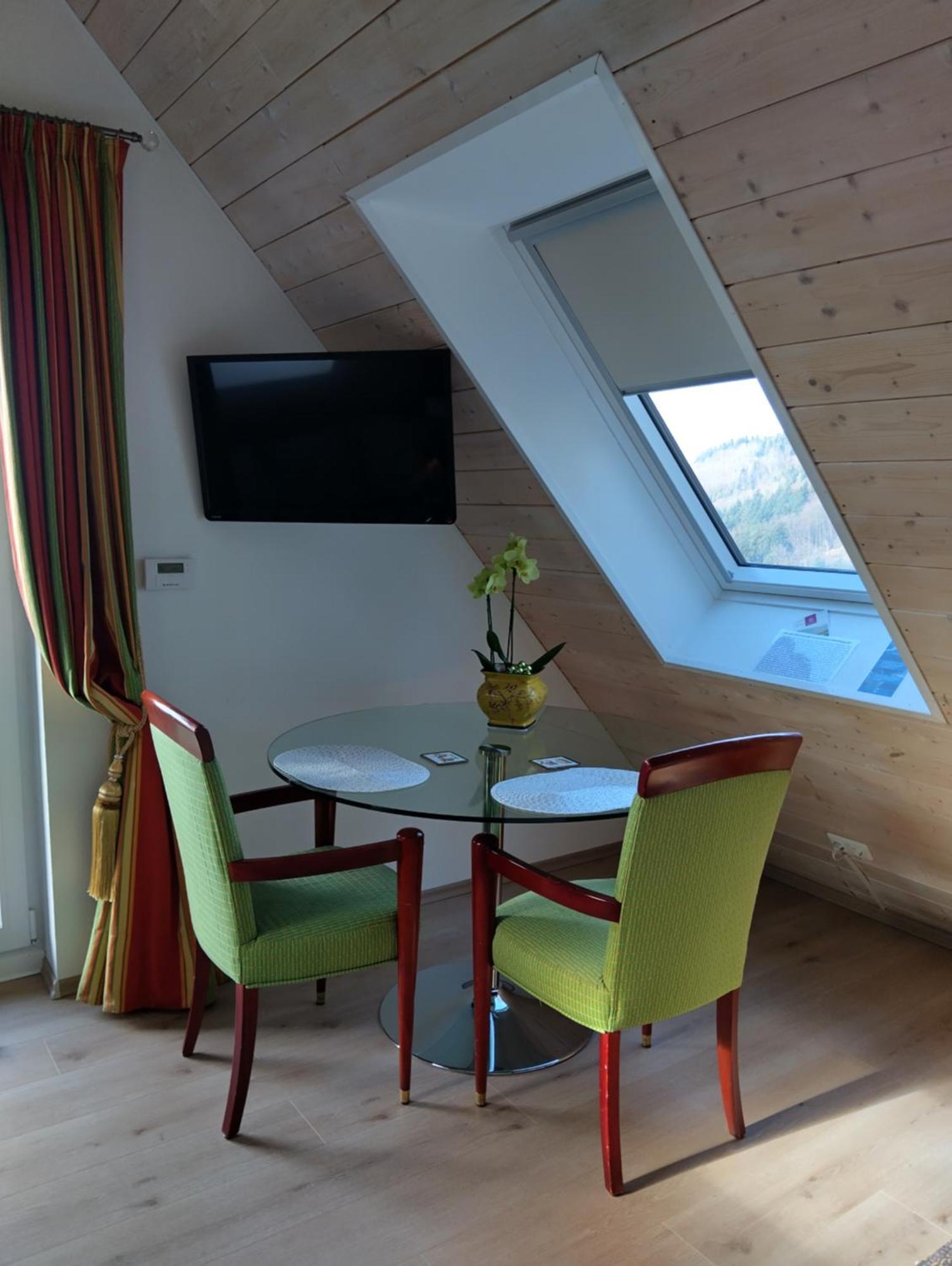 Haus "Guck - Ins - Tal" Apartment Sasbachwalden Bagian luar foto