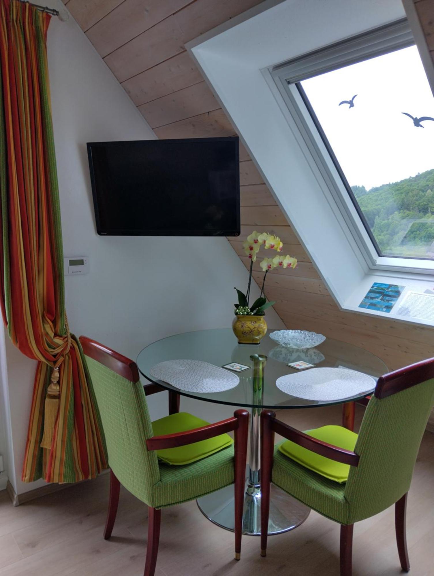 Haus "Guck - Ins - Tal" Apartment Sasbachwalden Bagian luar foto